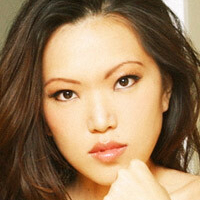 Yumi Lee Nude