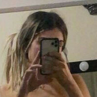 Zoe Lyons Nude
