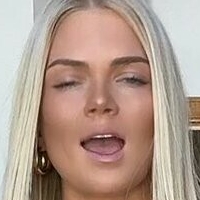 Nneellzz Nude