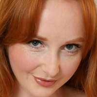 Daph Red Nude