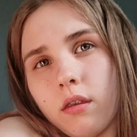 Ari Apricots Nude